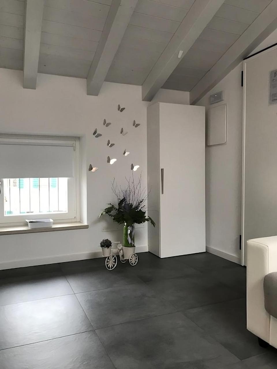 Glicine Apartment Costermano Exteriér fotografie